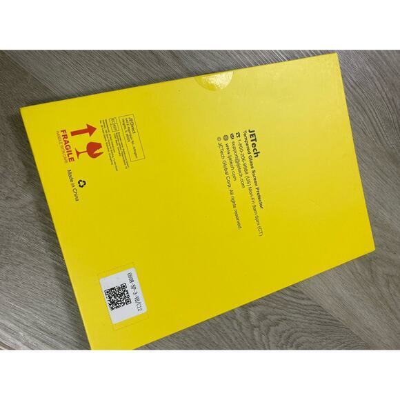 JETech Tempered Glass Screen Protector 10.9/11 Inch Pack‎ - Picture 5 of 7